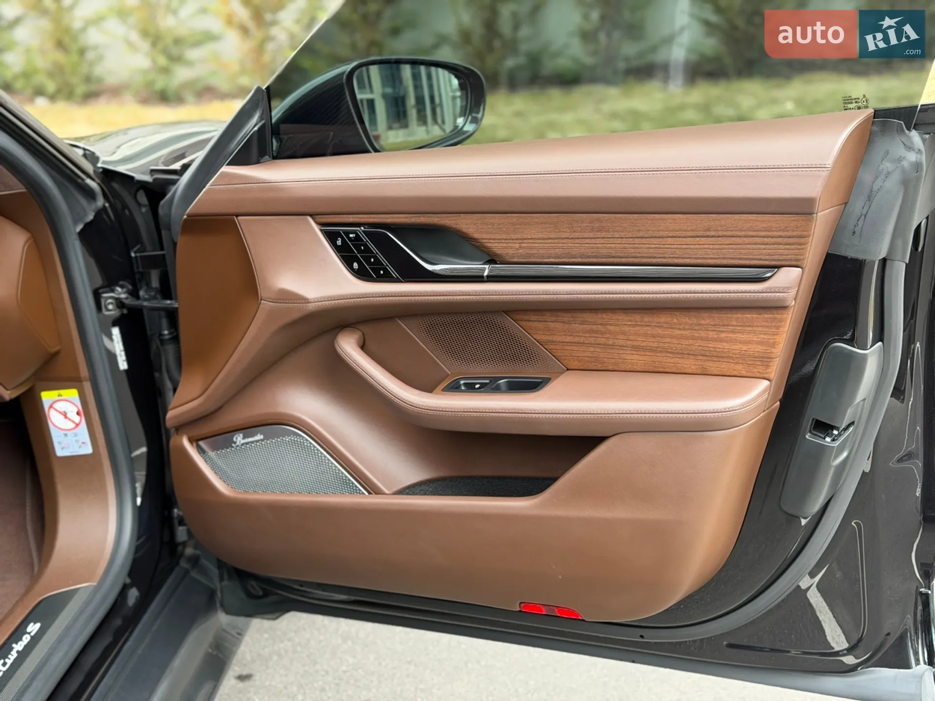 2021 Porsche Taycan - мініатюра 24