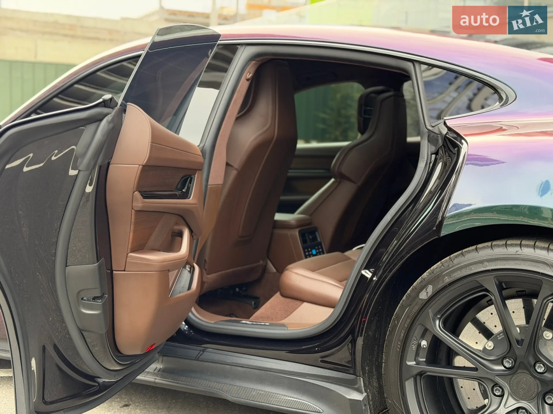 2021 Porsche Taycan - мініатюра 39