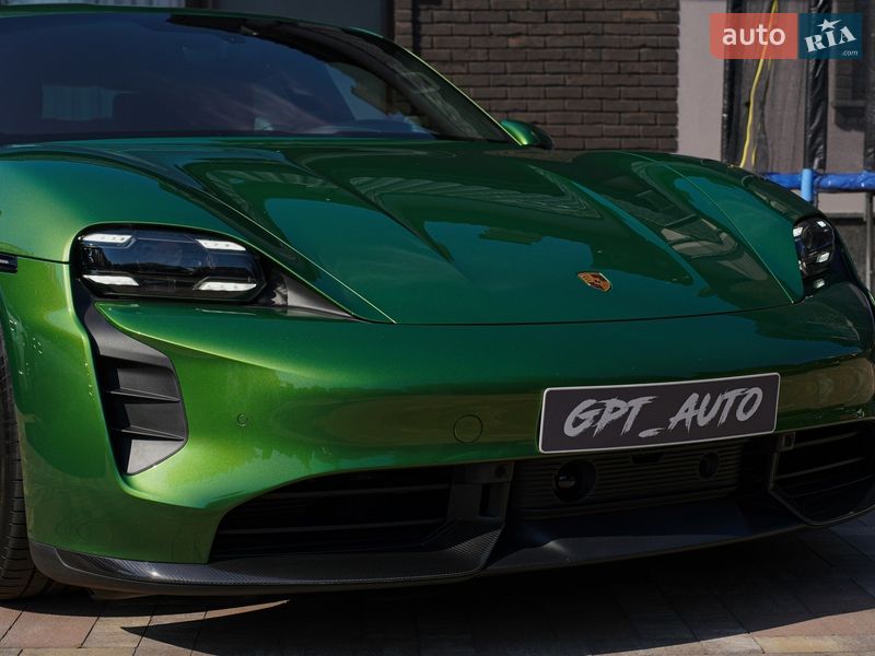 Porsche Taycan 2022 Porsche Taycan 2022