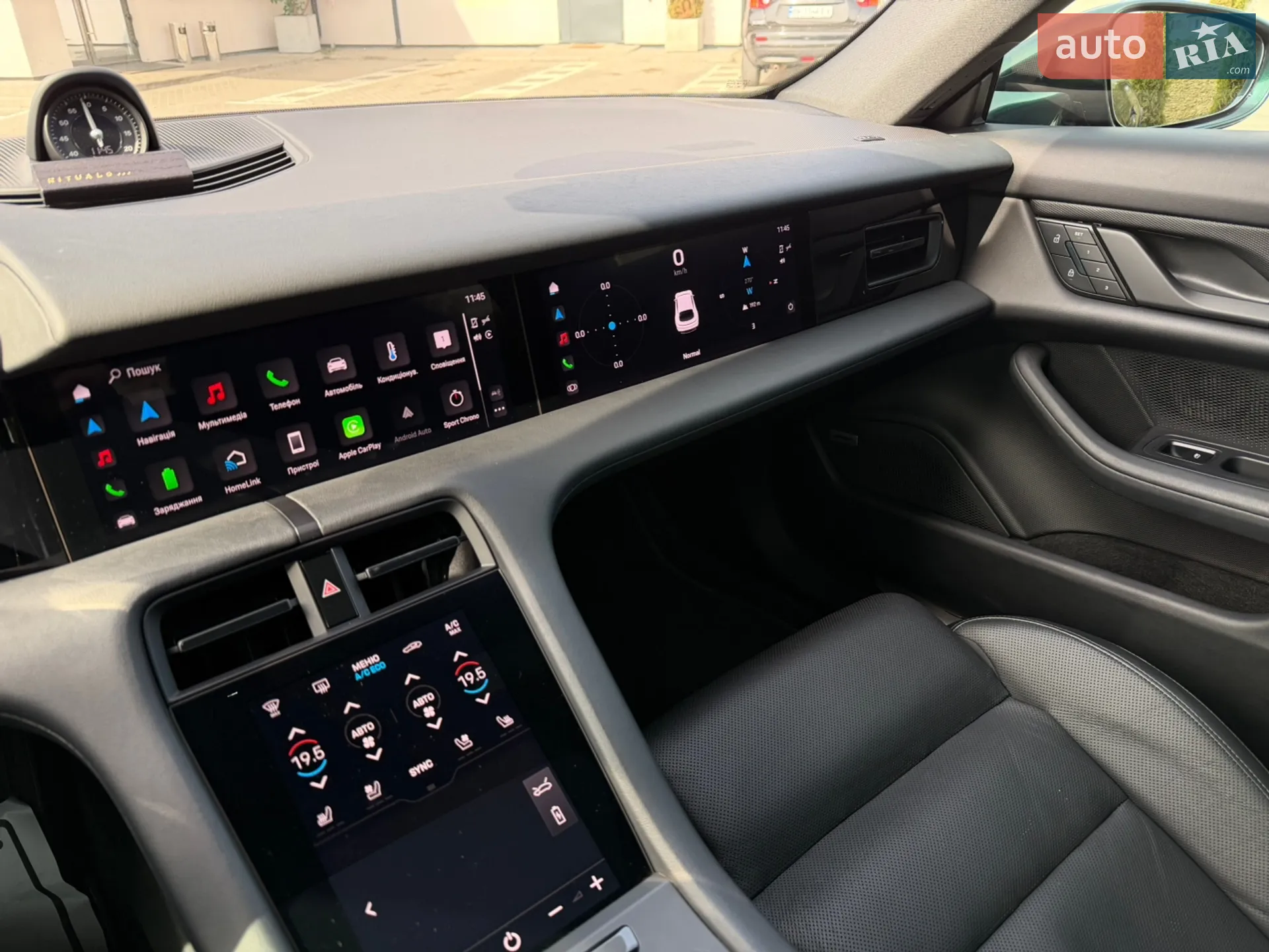 2022 Porsche Taycan - мініатюра 12