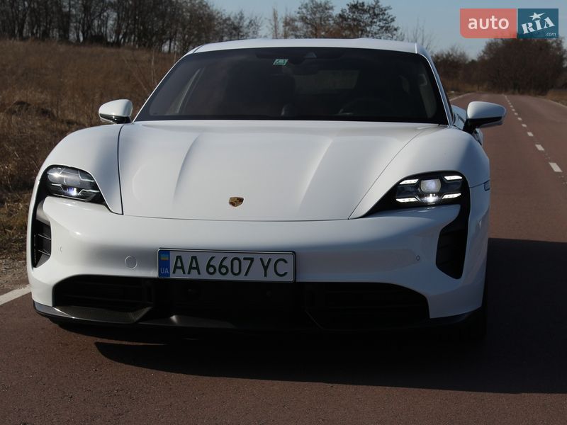 Седан Porsche Taycan 2020 в Киеве фото 2 Седан Porsche Taycan 2020 в Киеве