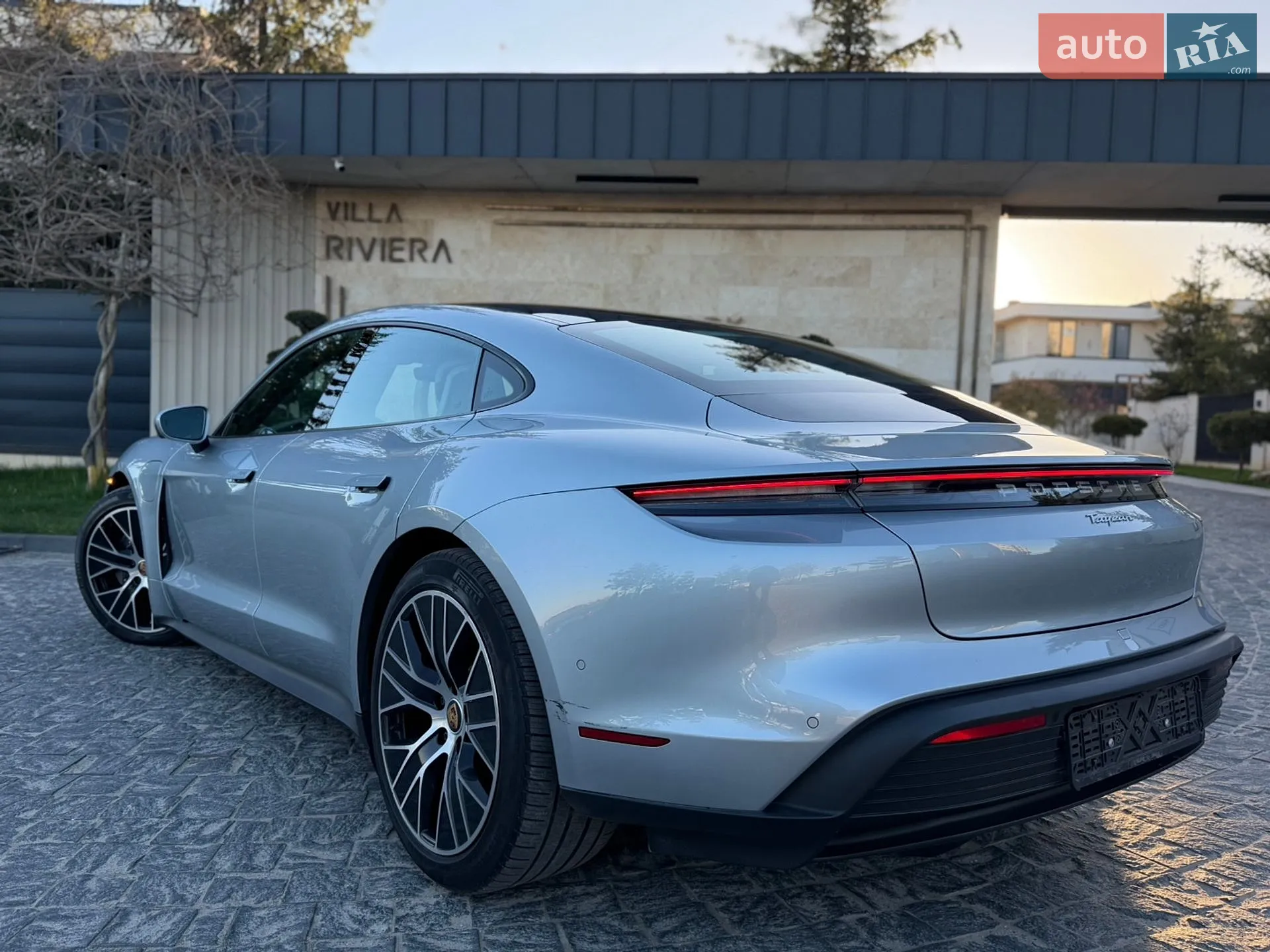2023 Porsche Taycan - мініатюра 10