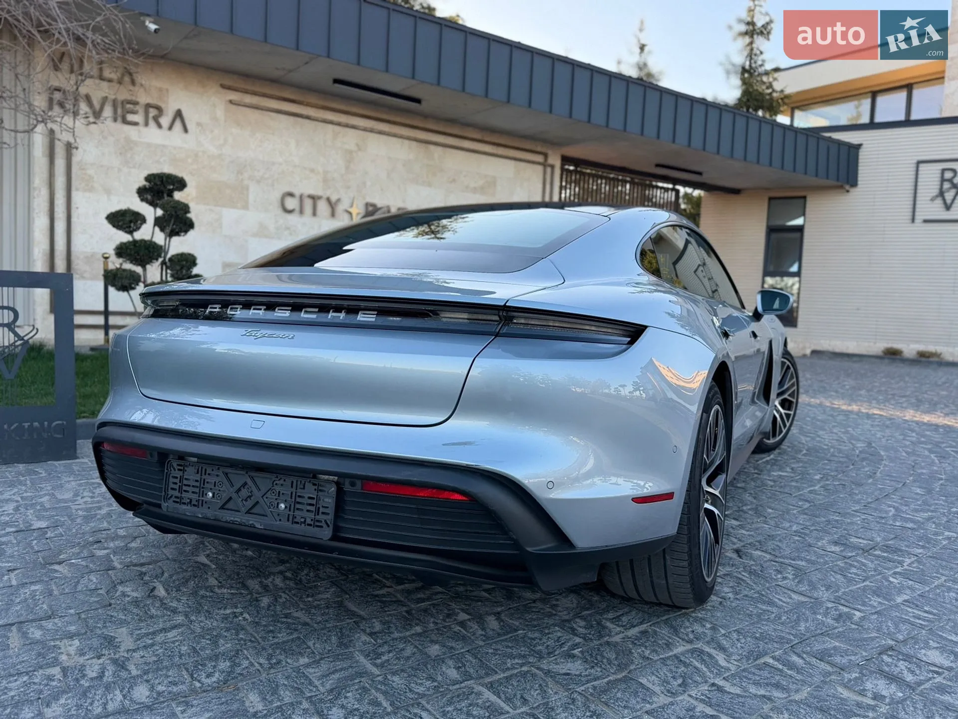 2023 Porsche Taycan - мініатюра 22