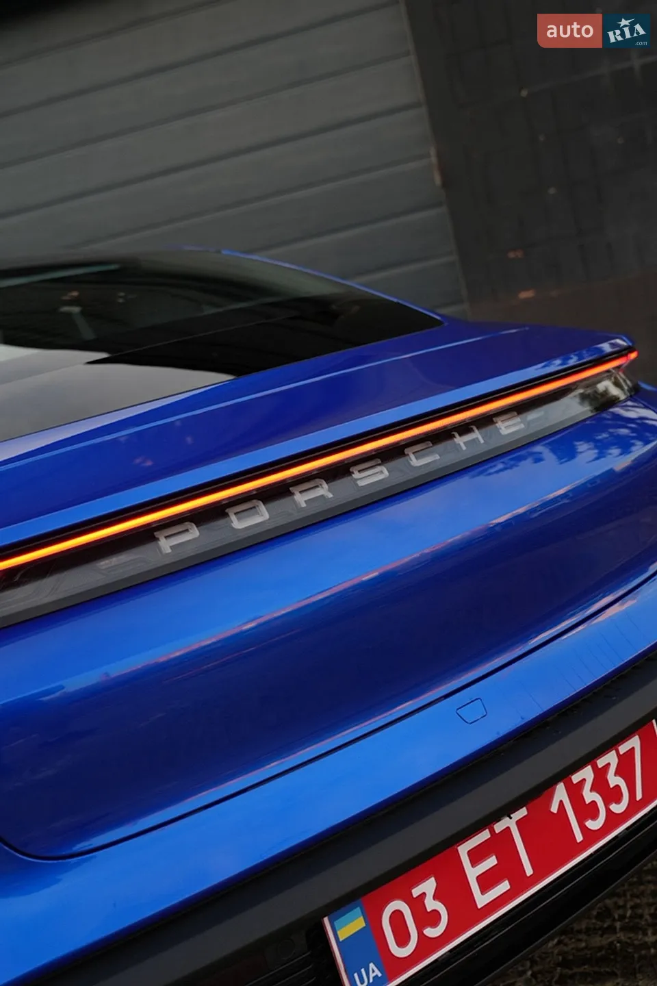 2020 Porsche Taycan - мініатюра 26