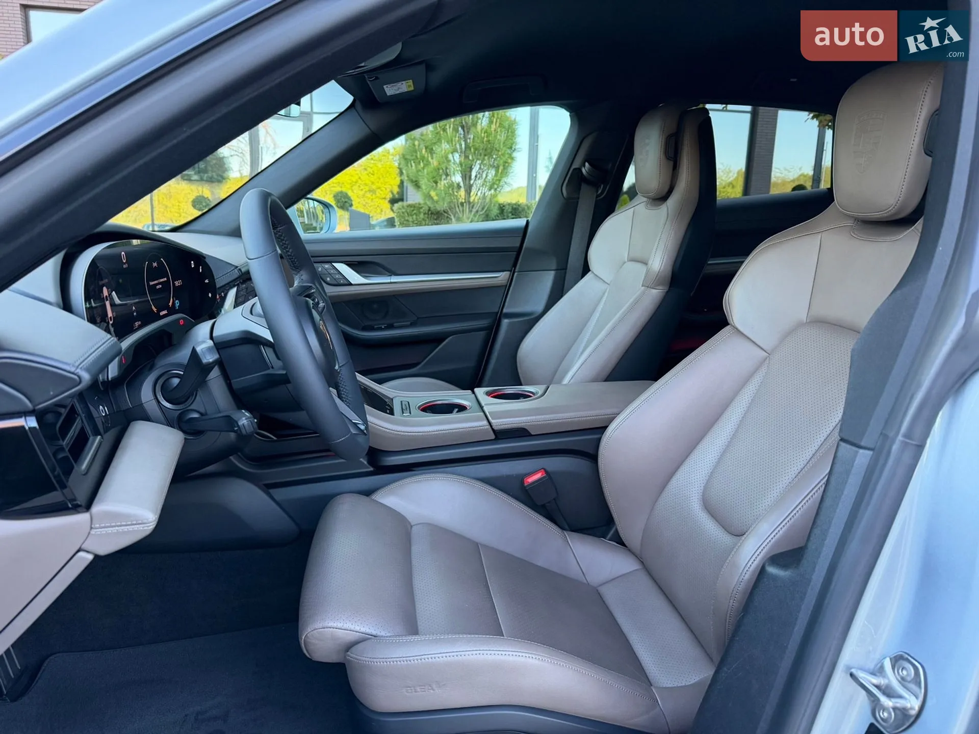 2021 Porsche Taycan - мініатюра 24