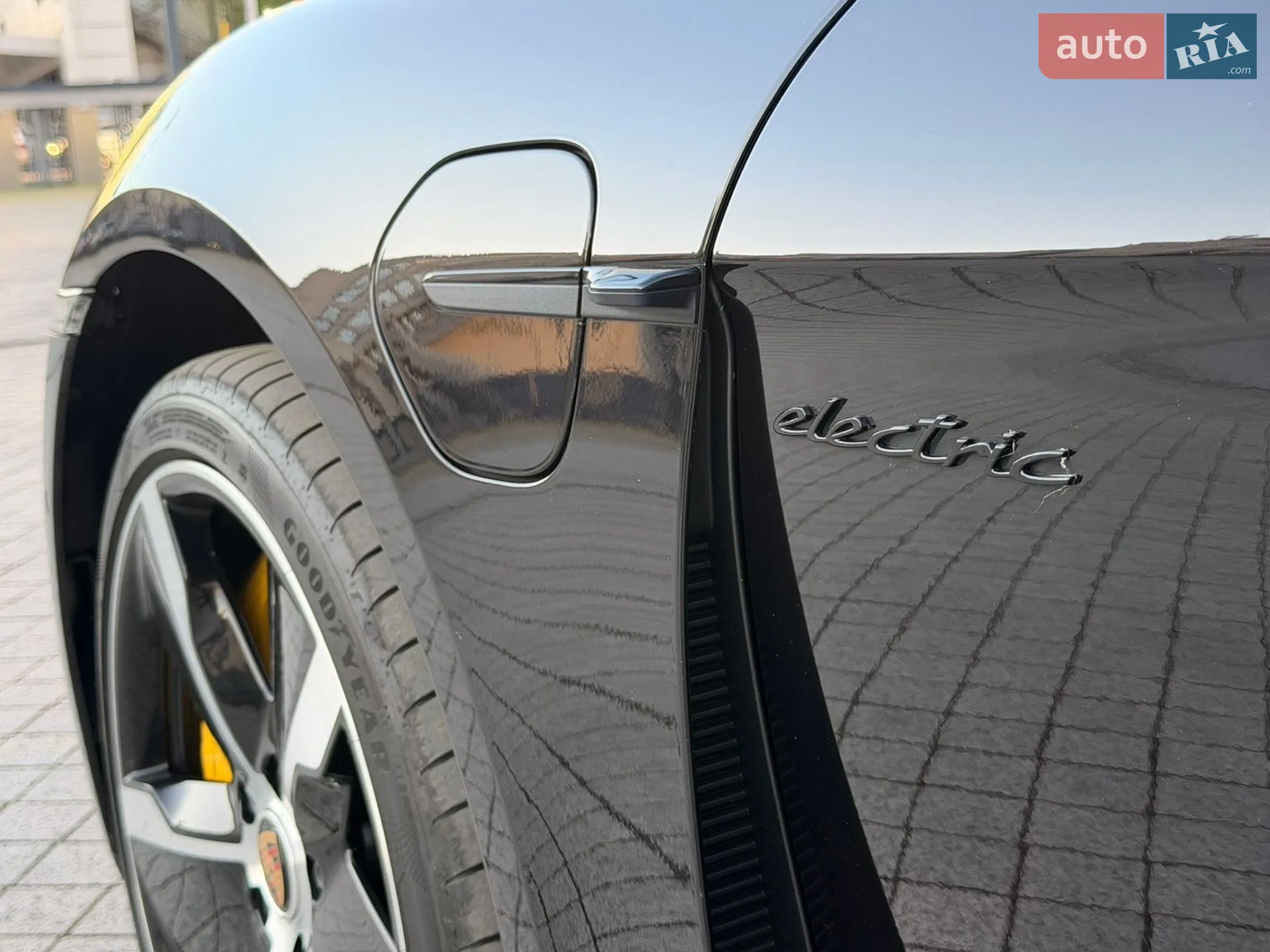 2021 Porsche Taycan - мініатюра 15