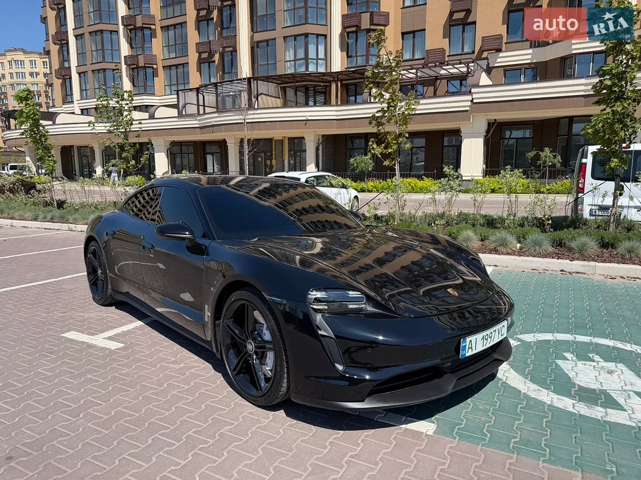 2020 Porsche Taycan - мініатюра 27