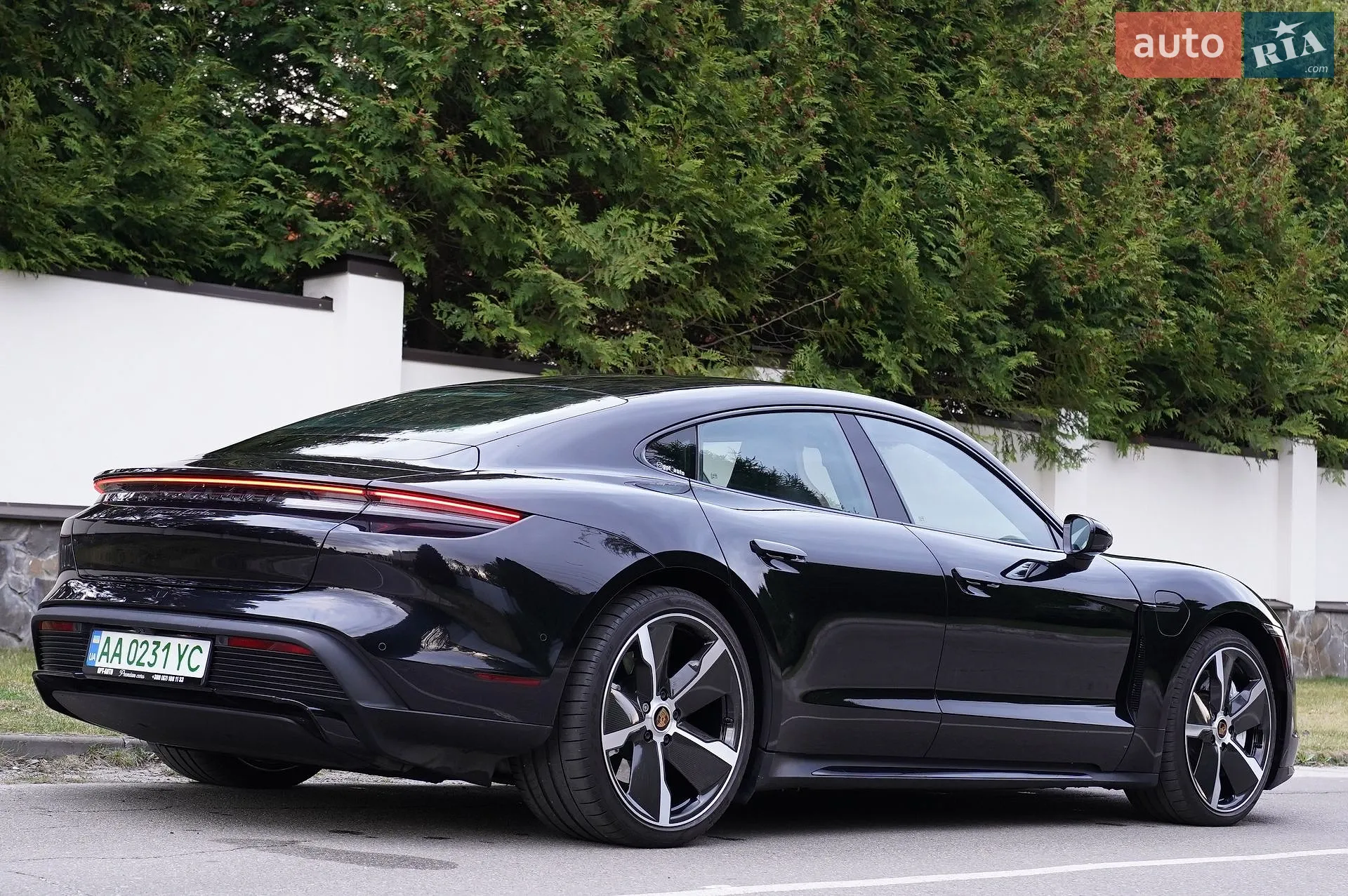 2021 Porsche Taycan - мініатюра 13
