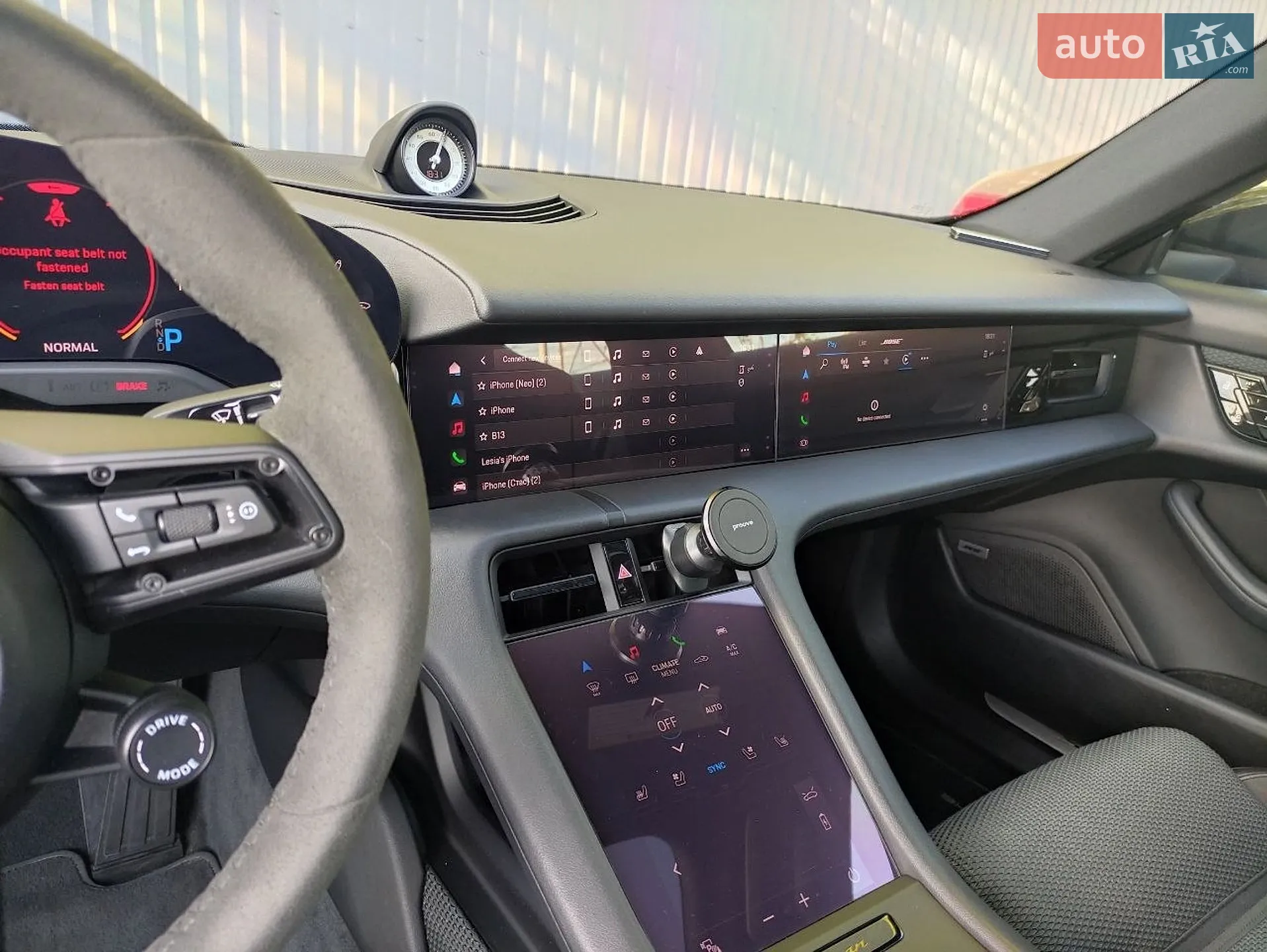 2020 Porsche Taycan - мініатюра 21