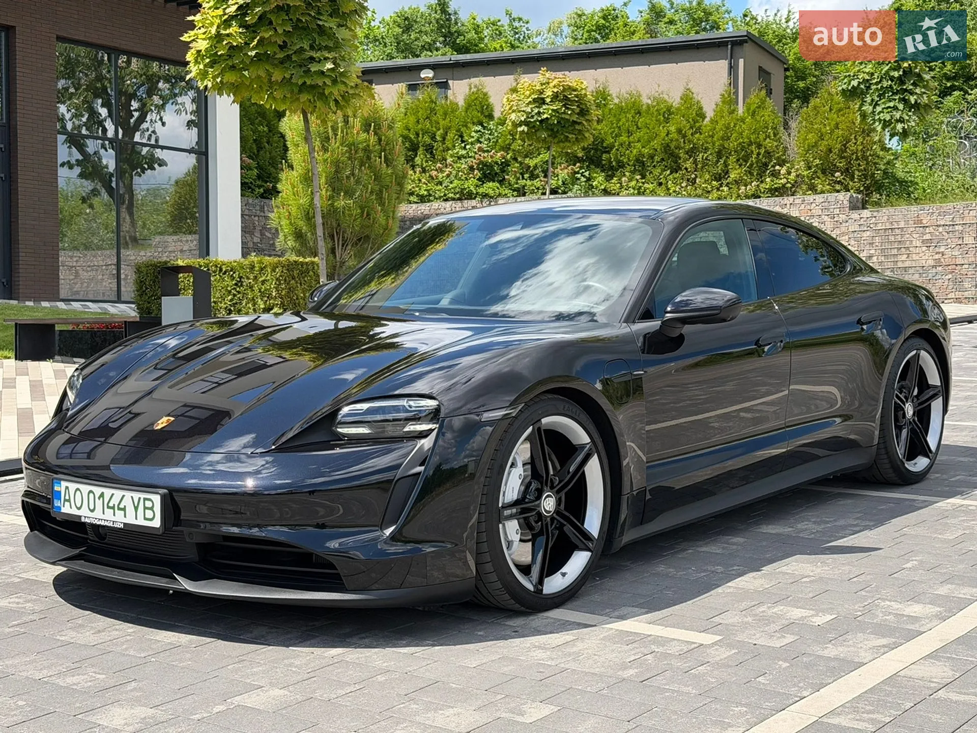 2021 Porsche Taycan - мініатюра 4