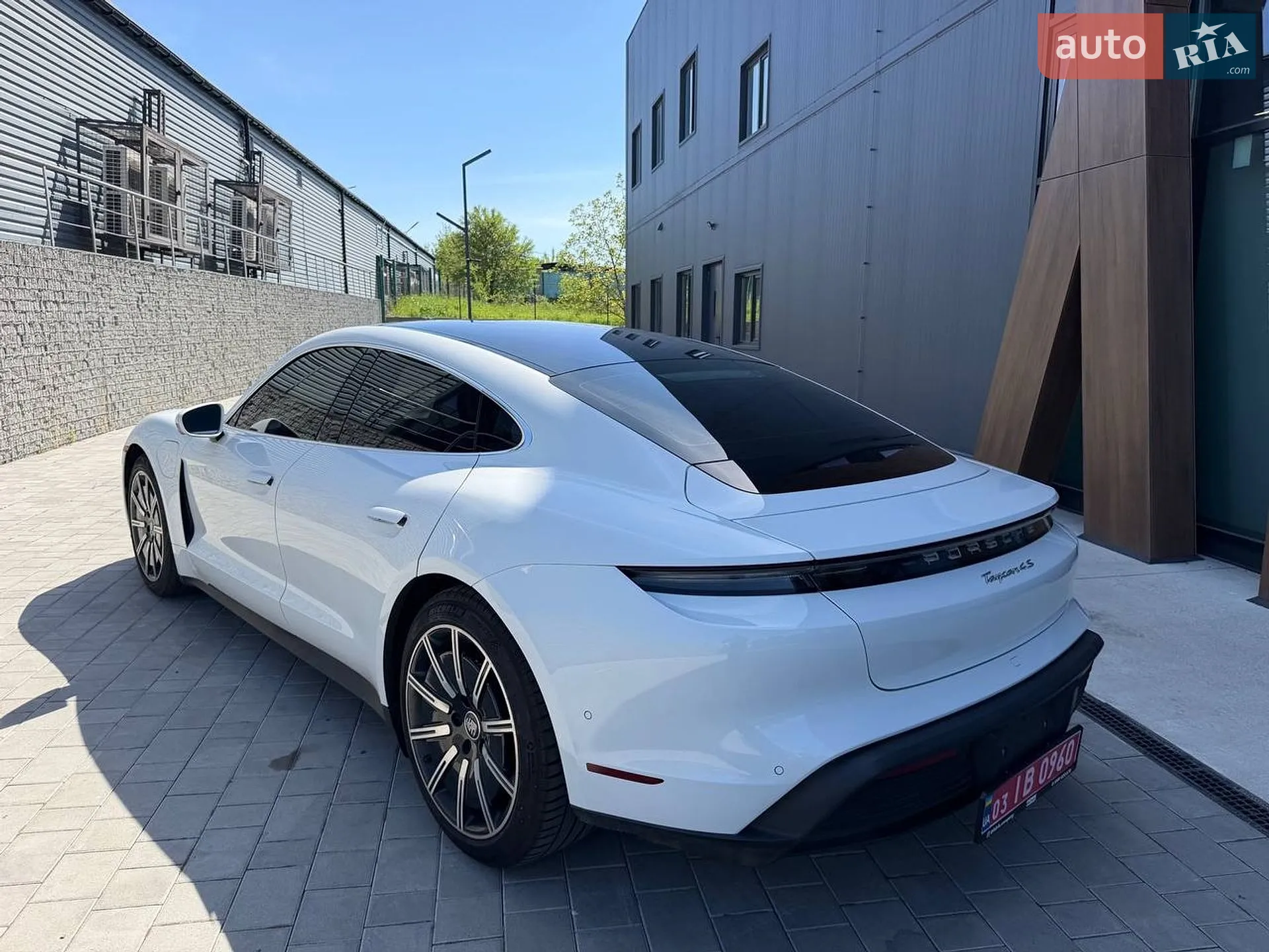 2020 Porsche Taycan - мініатюра 5