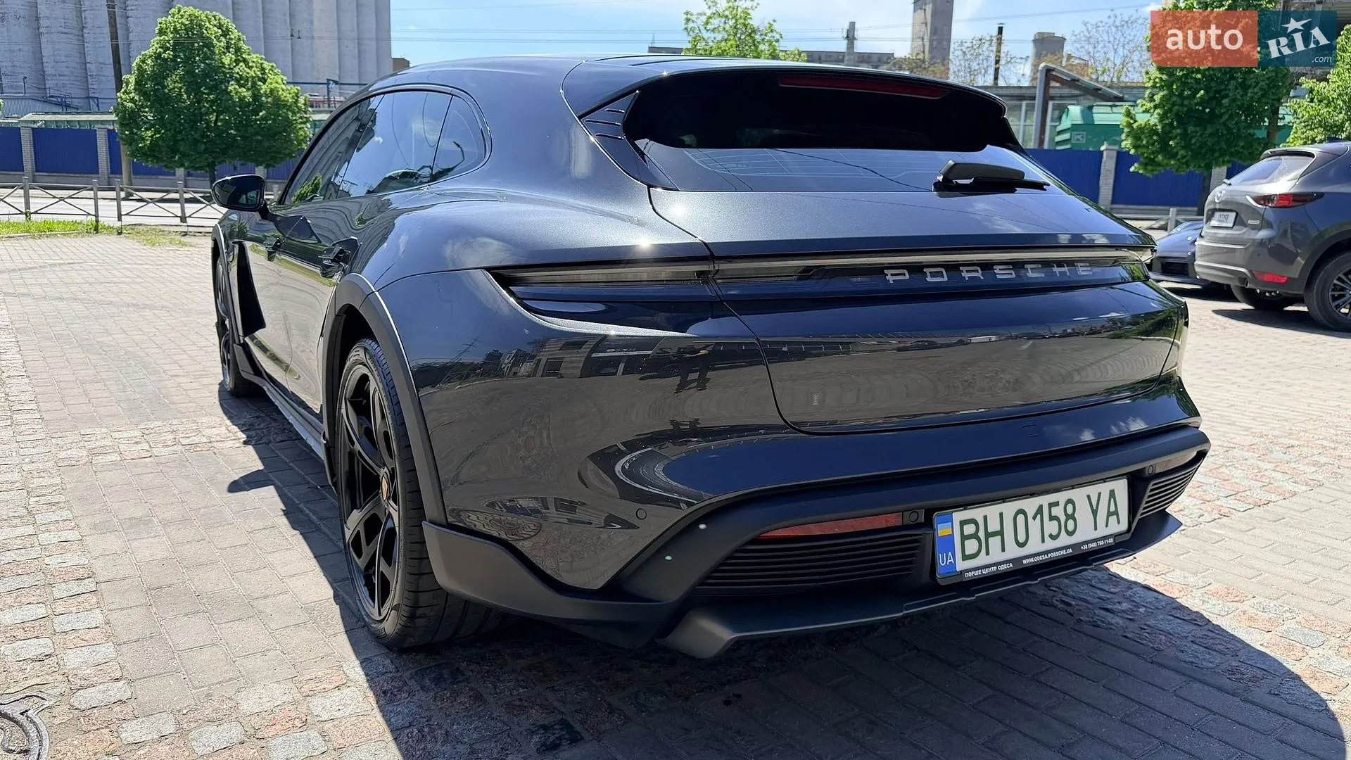 2021 Porsche Taycan - мініатюра 7