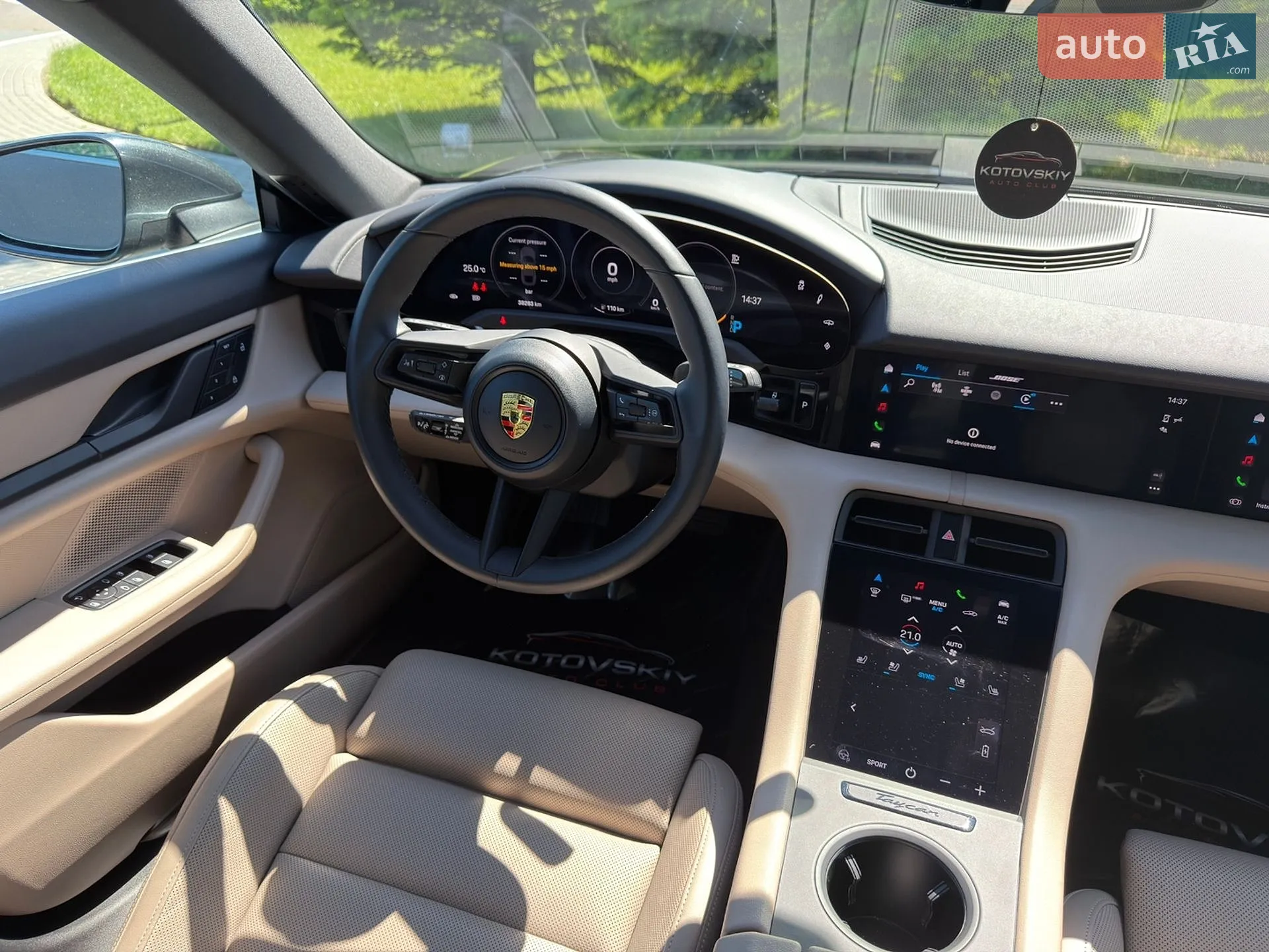 2022 Porsche Taycan - мініатюра 10