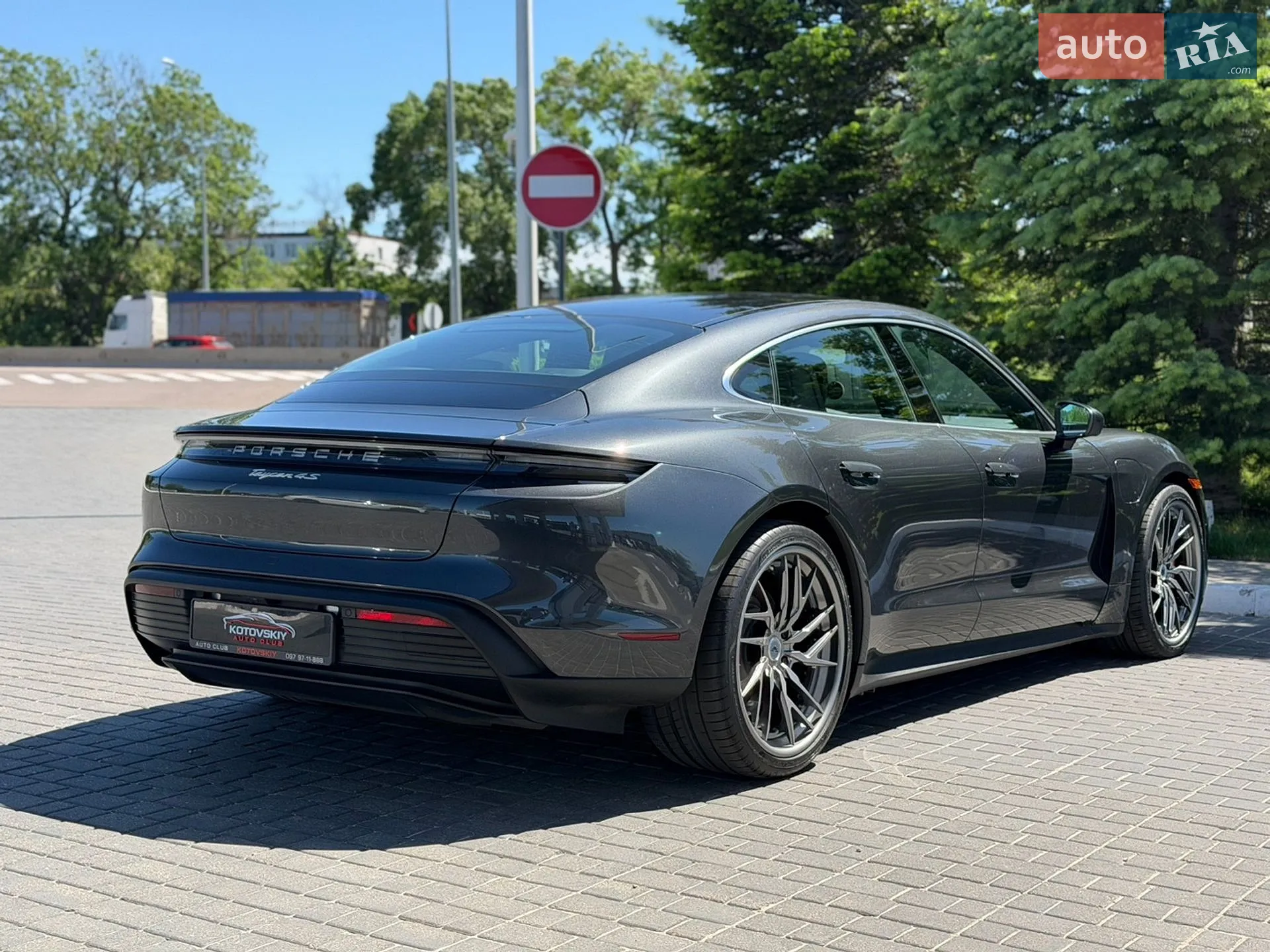 2022 Porsche Taycan - мініатюра 26