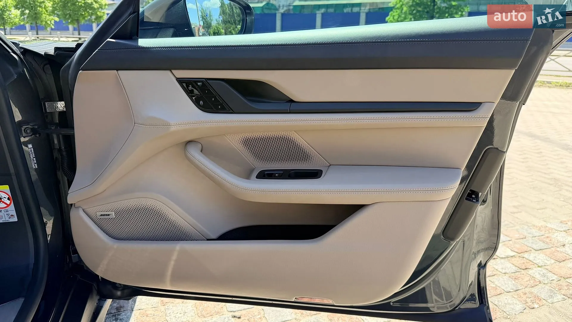 2021 Porsche Taycan - мініатюра 15