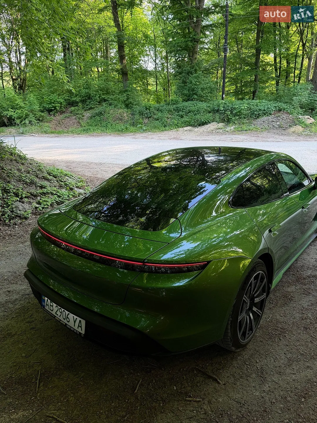 2020 Porsche Taycan - мініатюра 11