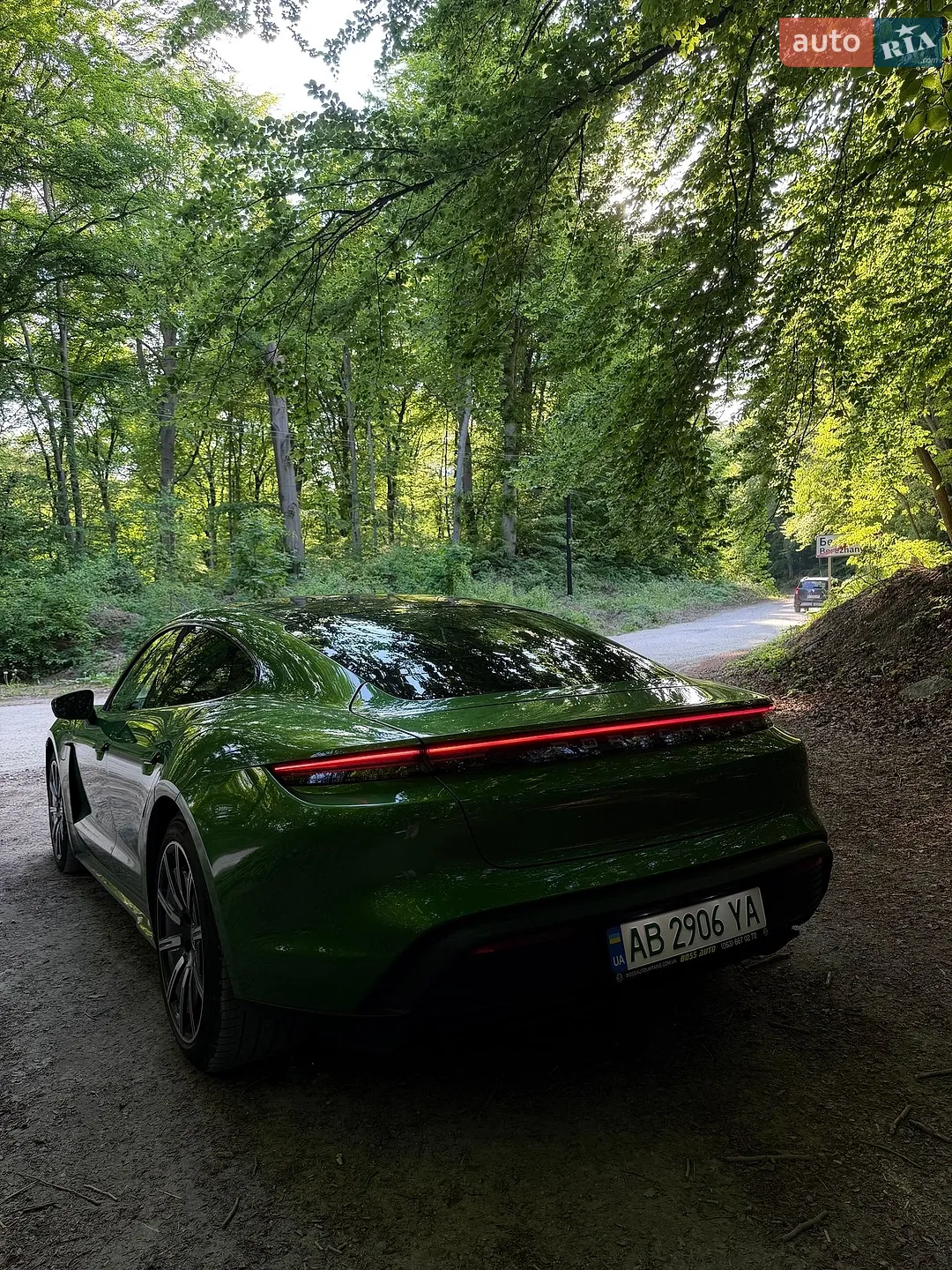 2020 Porsche Taycan - мініатюра 9