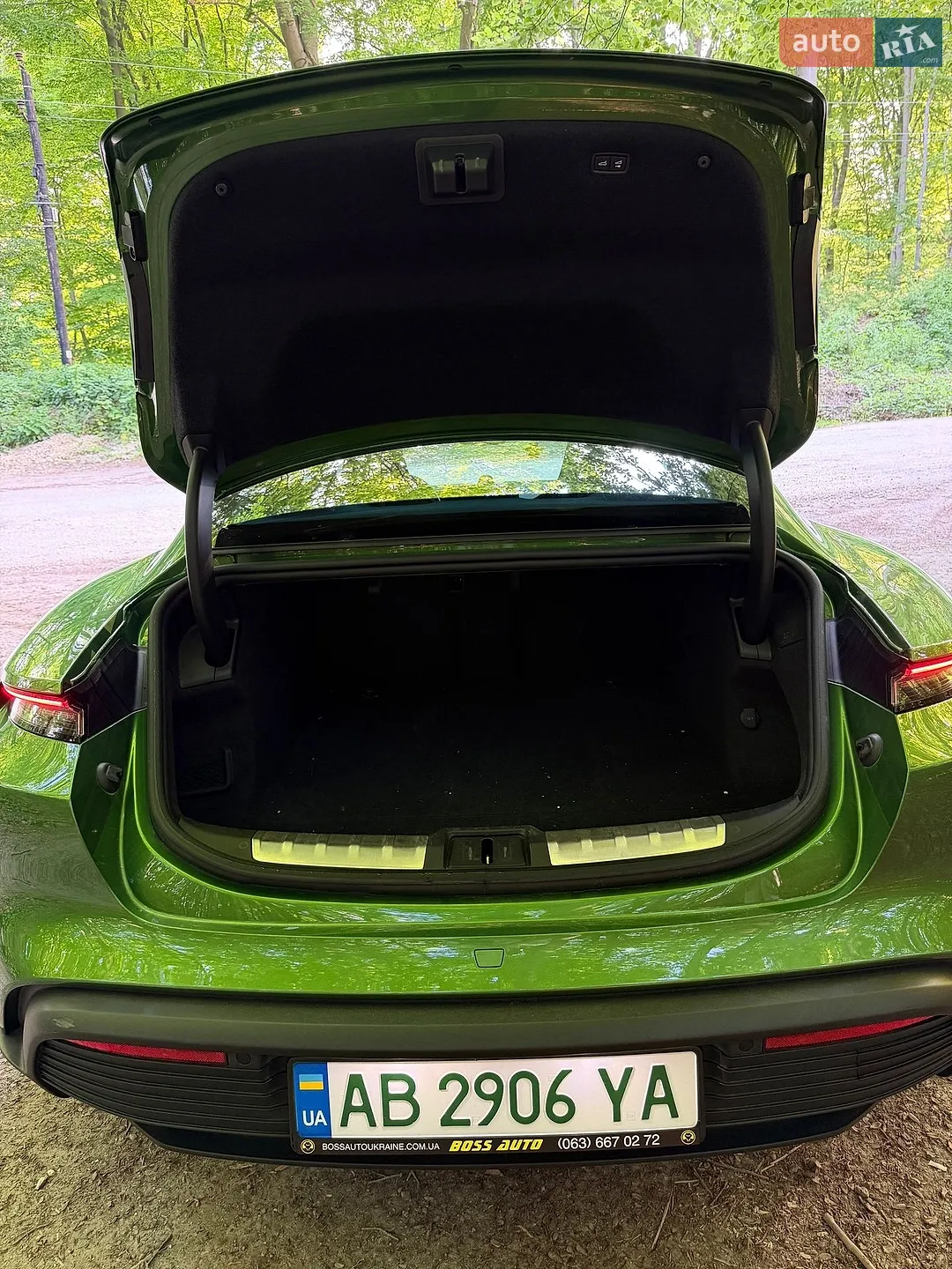 2020 Porsche Taycan - мініатюра 13