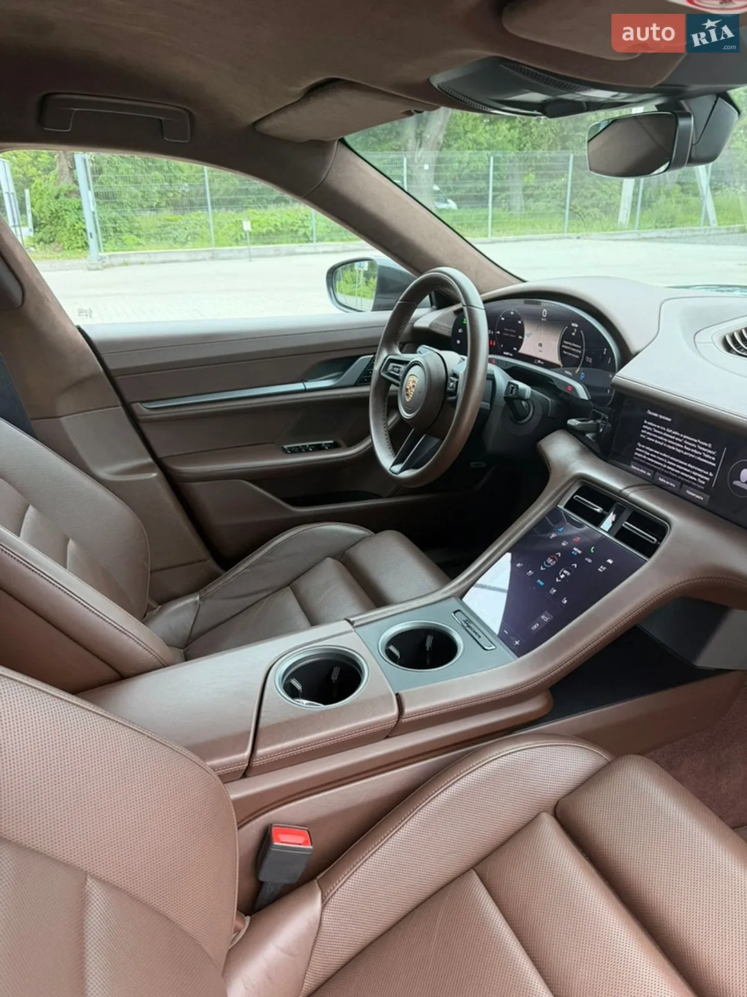 2020 Porsche Taycan - мініатюра 28