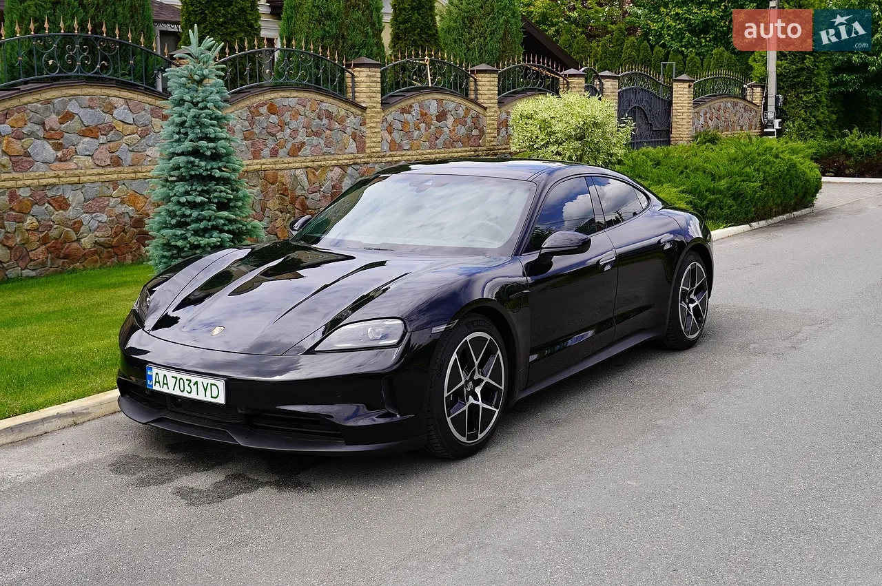 2018 Porsche Panamera - мініатюра 31
