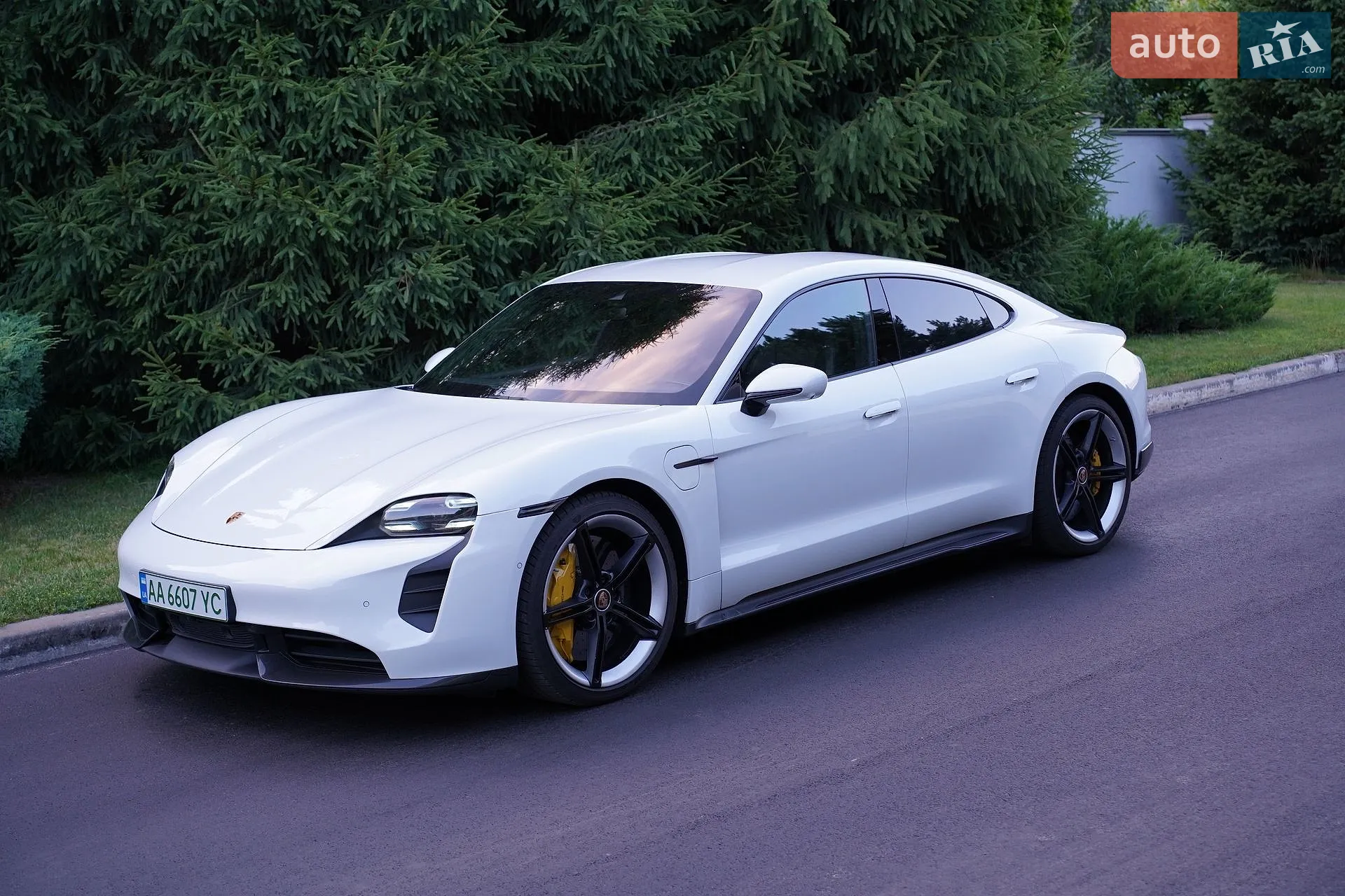 2020 Porsche Taycan - мініатюра 5