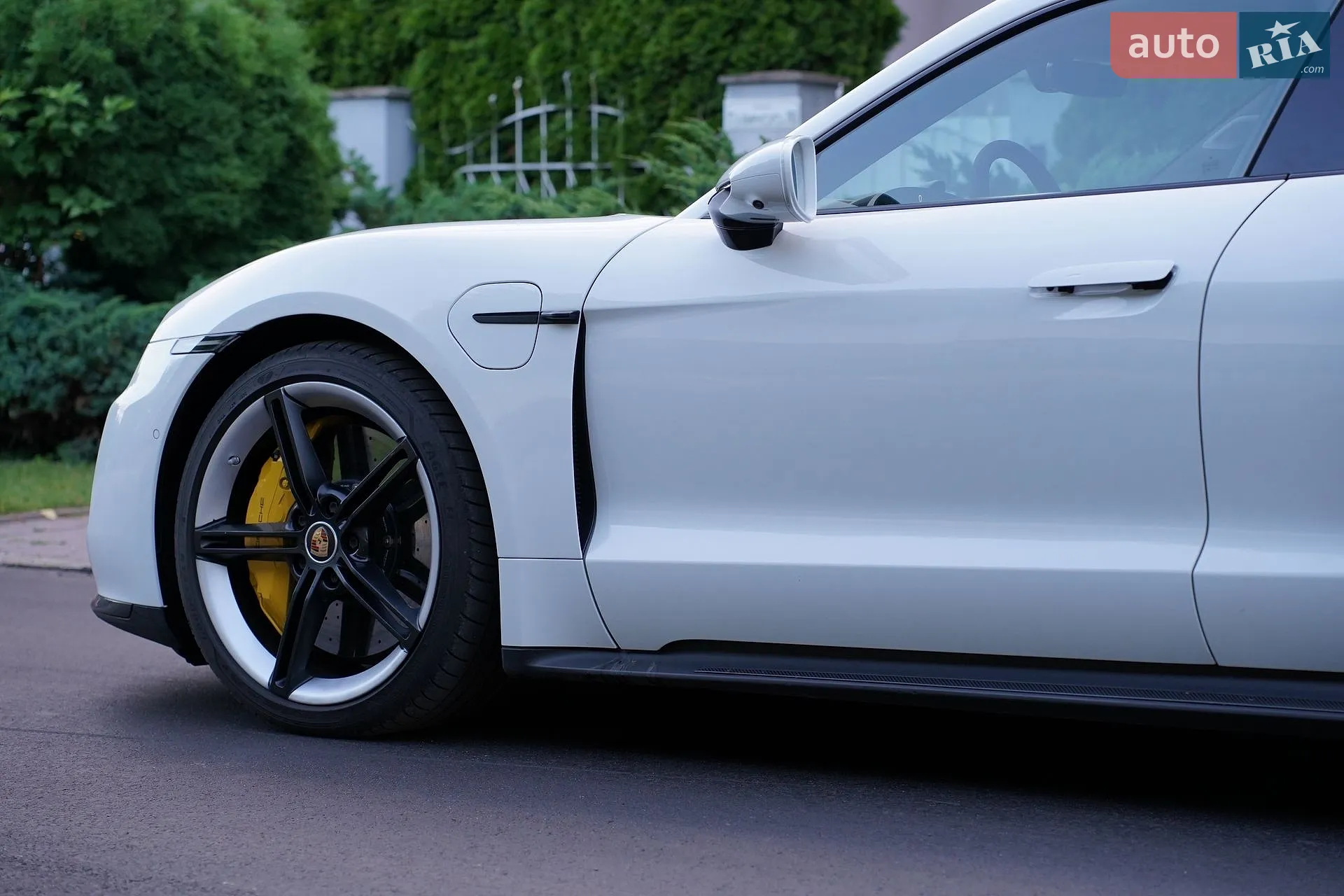 2020 Porsche Taycan - мініатюра 7