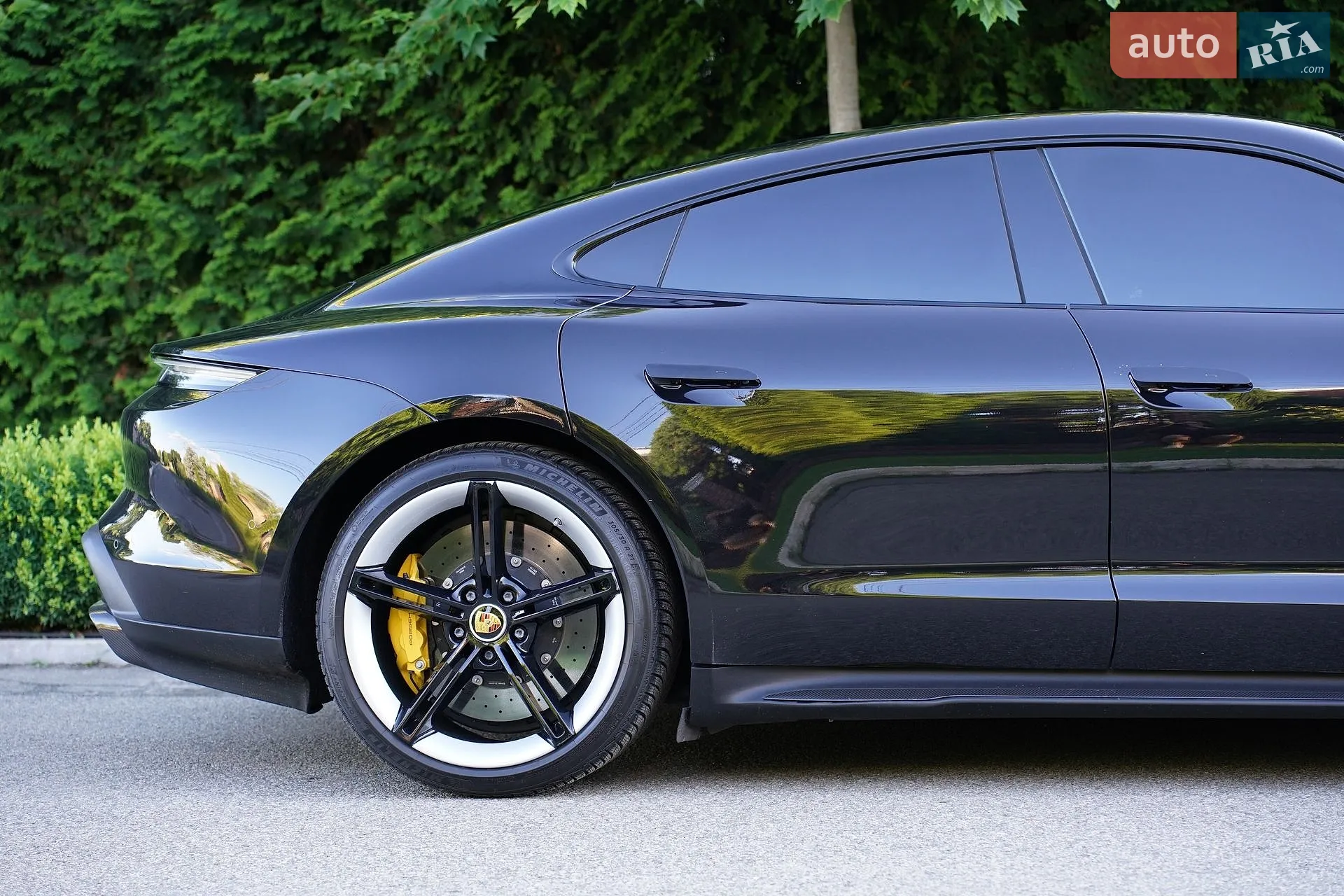 2019 Porsche Taycan - мініатюра 4