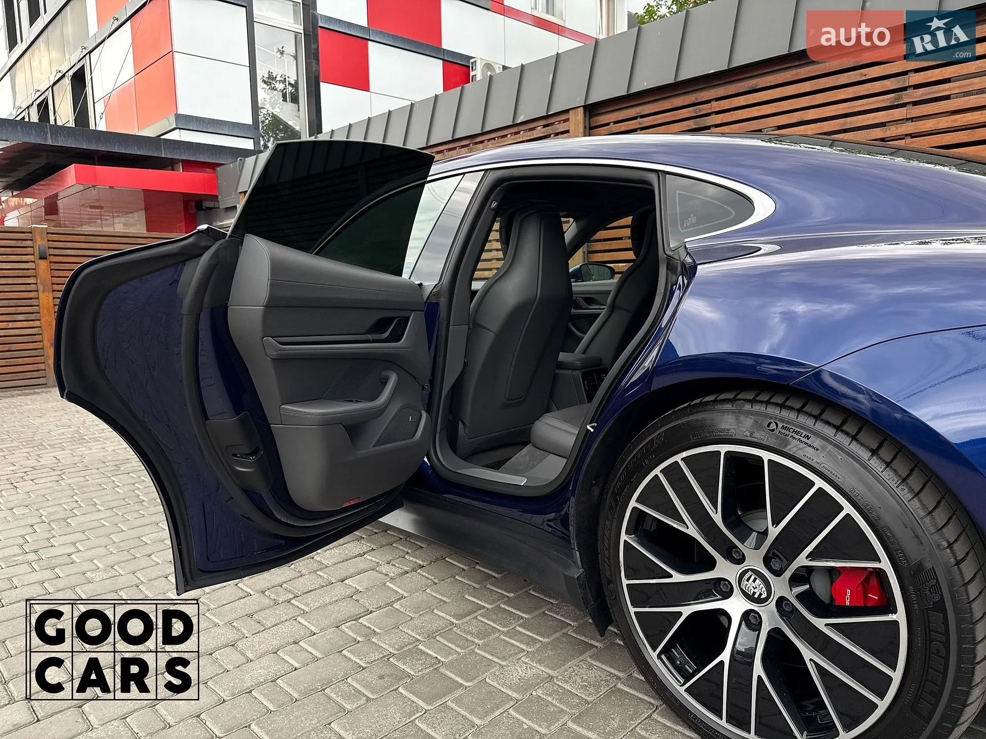 2020 Porsche Taycan - мініатюра 36