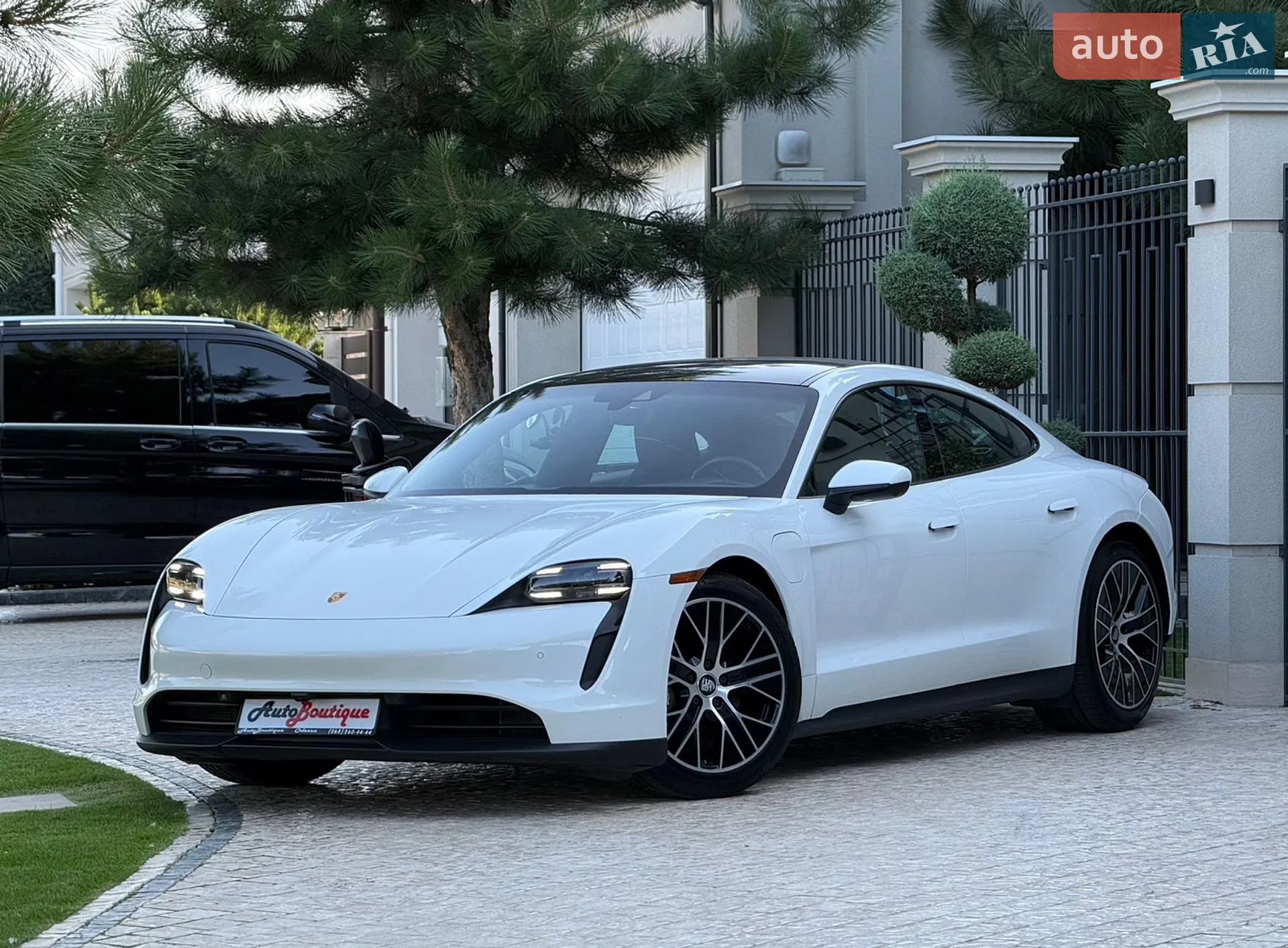 2021 Porsche Taycan - мініатюра 14