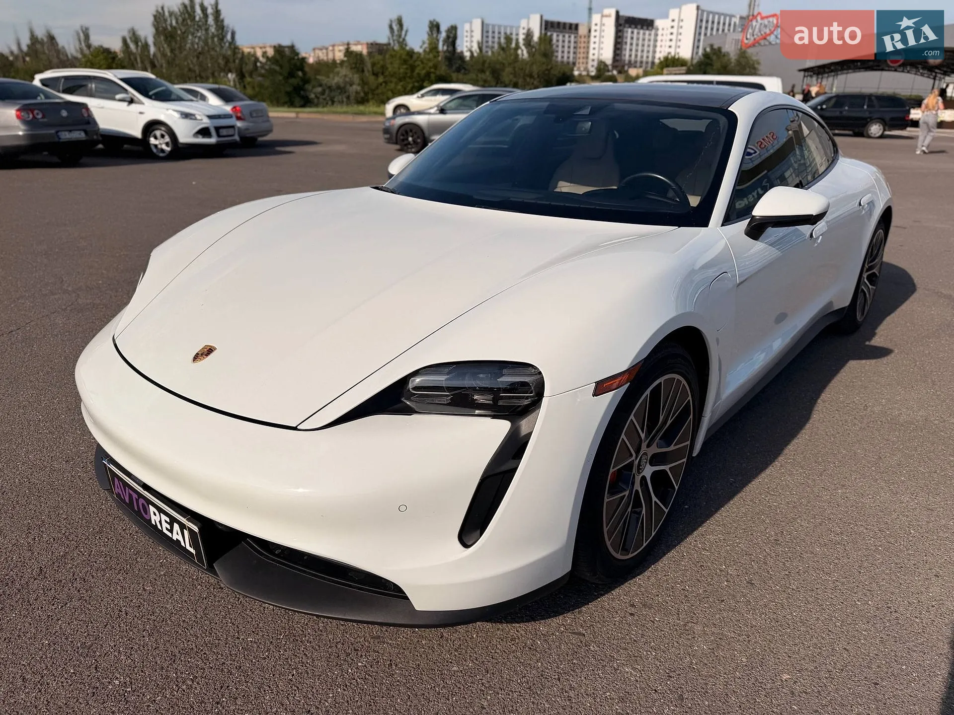 2021 Porsche Taycan - мініатюра 16