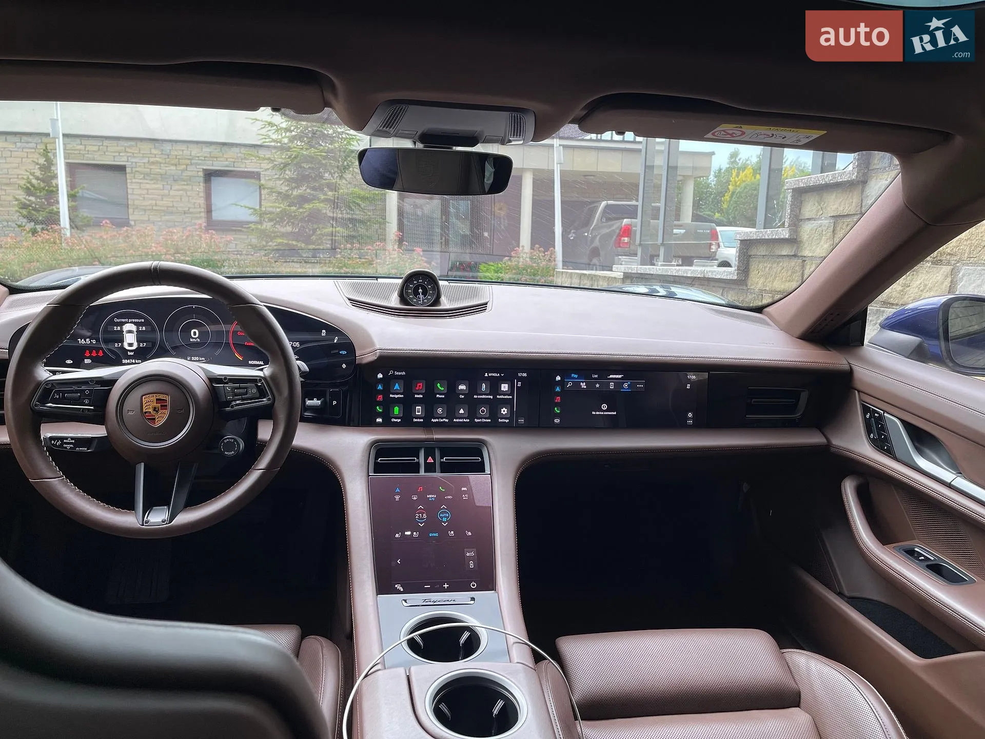2020 Porsche Taycan - мініатюра 10