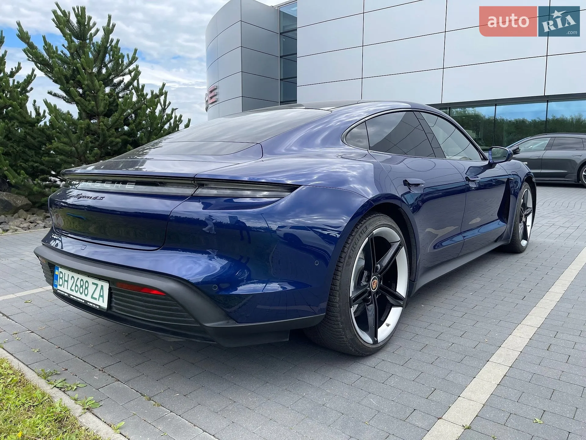 2020 Porsche Taycan - мініатюра 5