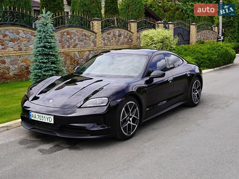 Porsche Taycan
