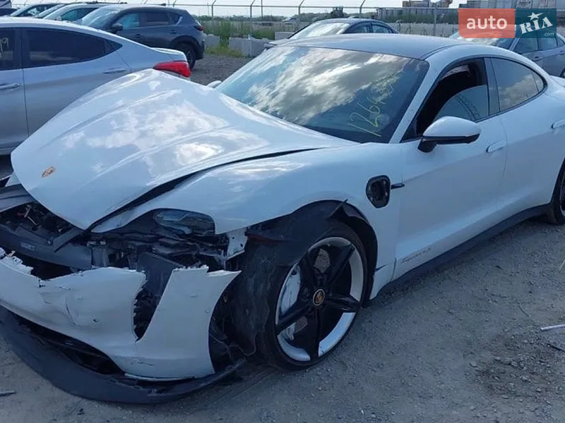 Porsche Taycan 2020