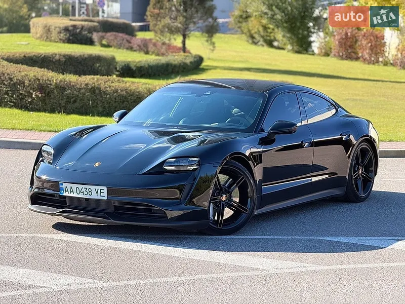 Porsche Taycan 2020