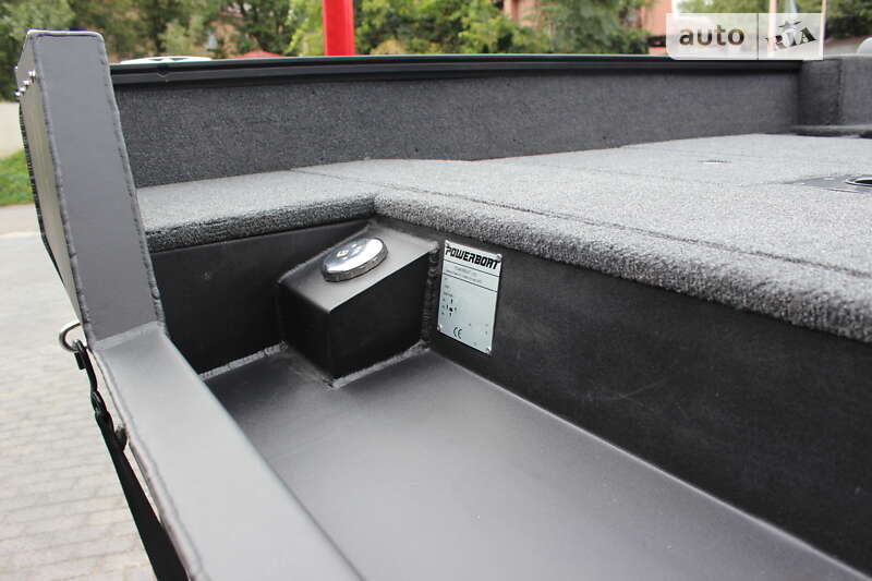 Човен Powerboat 570 2022 в Дніпрі фото 33 Човен Powerboat 570 2022 в Дніпрі