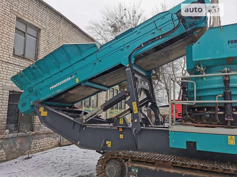 Дробарка (дробильна установка) Powerscreen Maxtrak 2023 в Києві