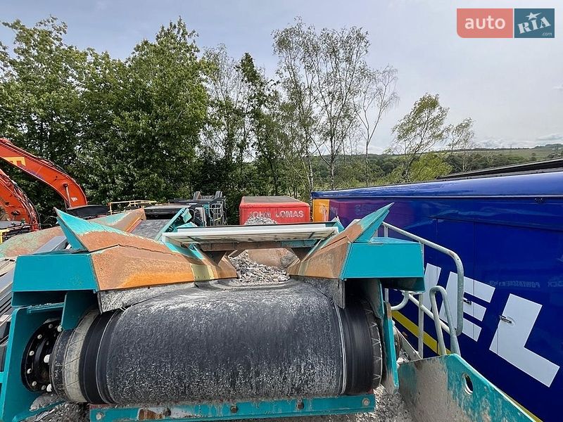 Дробарка (дробильна установка) Powerscreen Maxtrak 2026 в Києві