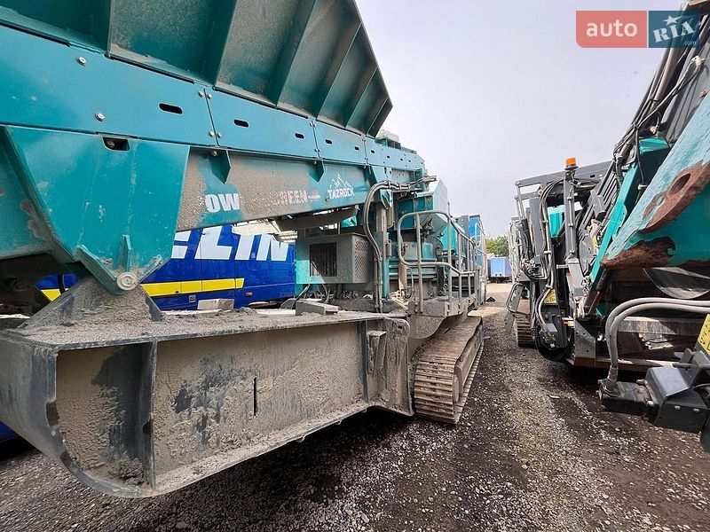Дробарка (дробильна установка) Powerscreen Maxtrak 2026 в Києві