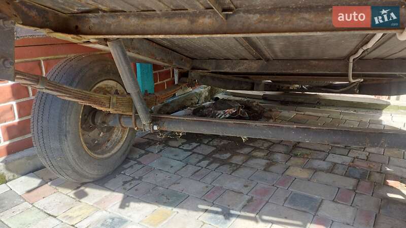 Легковий причіп Причеп Автоприцеп 2006 в Чернівцях фото 5 Легковий причіп Причеп Автоприцеп 2006 в Чернівцях