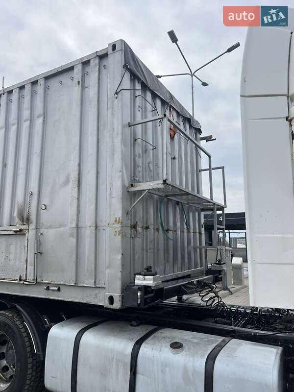 Зерновоз - полуприцеп Прицеп Зерновоз 2010 в Одессе