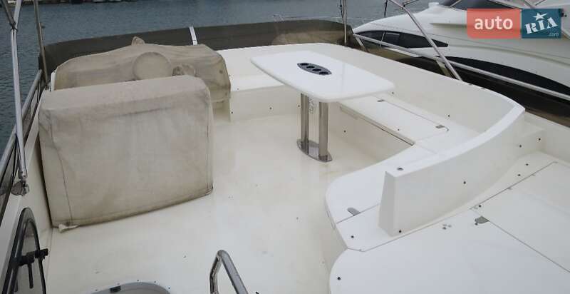 Моторна яхта Princess 50 2009 в Одесі фото 12 Моторна яхта Princess 50 2009 в Одесі