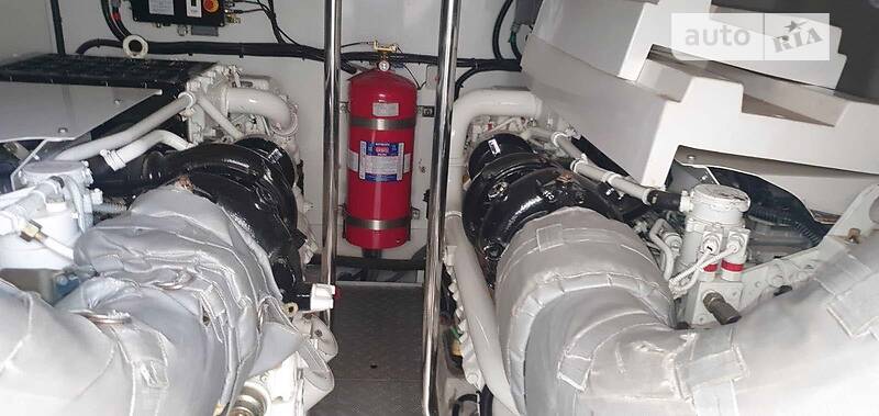 Моторная яхта Princess 67 2008 в Киеве