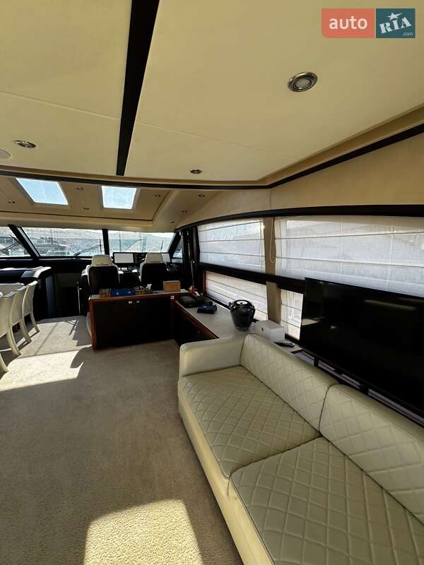 Моторная яхта Princess 85 MY 2008 в Киеве