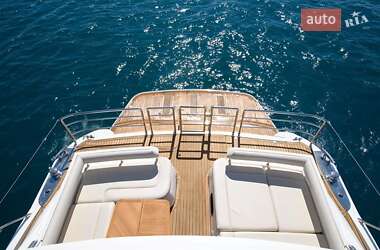 Моторная яхта Princess V65 2008 в Одессе