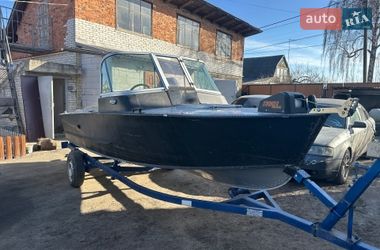 Лодка Прогресс 2 2023 в Киеве