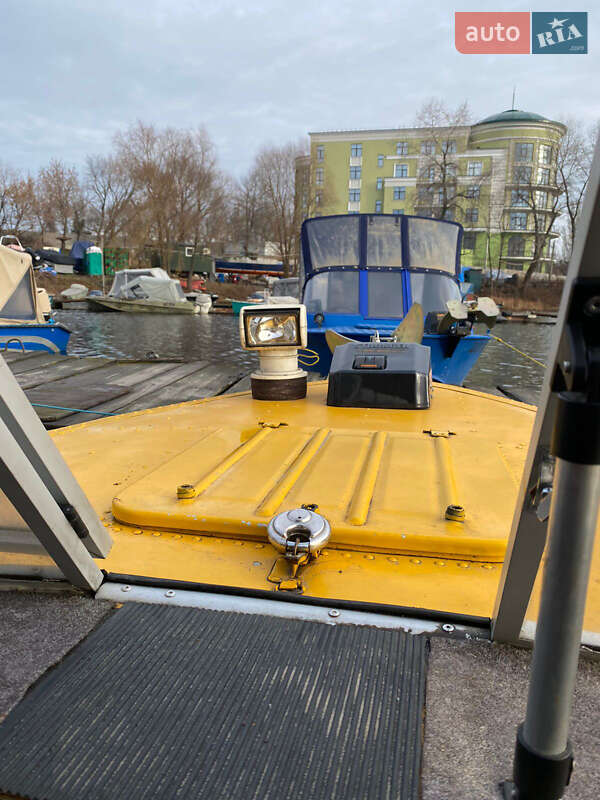 Човен Прогресс 2М 1978 в Києві