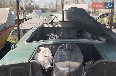 Лодка Прогресс 2М 1985 в Каменском