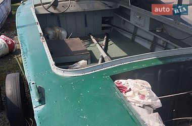 Лодка Прогресс 2М 1985 в Каменском