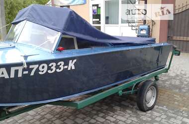 Лодка Прогресс 4 1991 в Переяславе